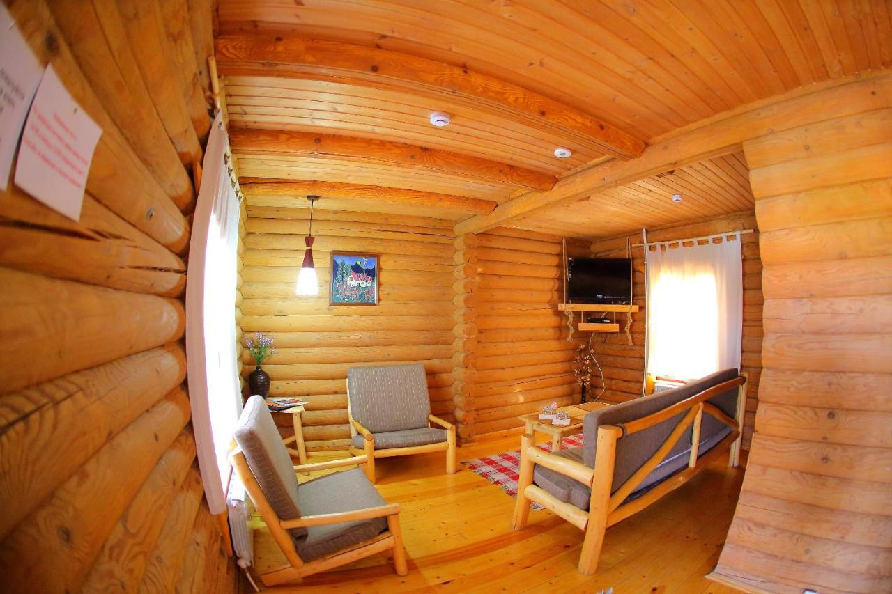 Boutigue Hotel Nebesa Chimgan エクステリア 写真