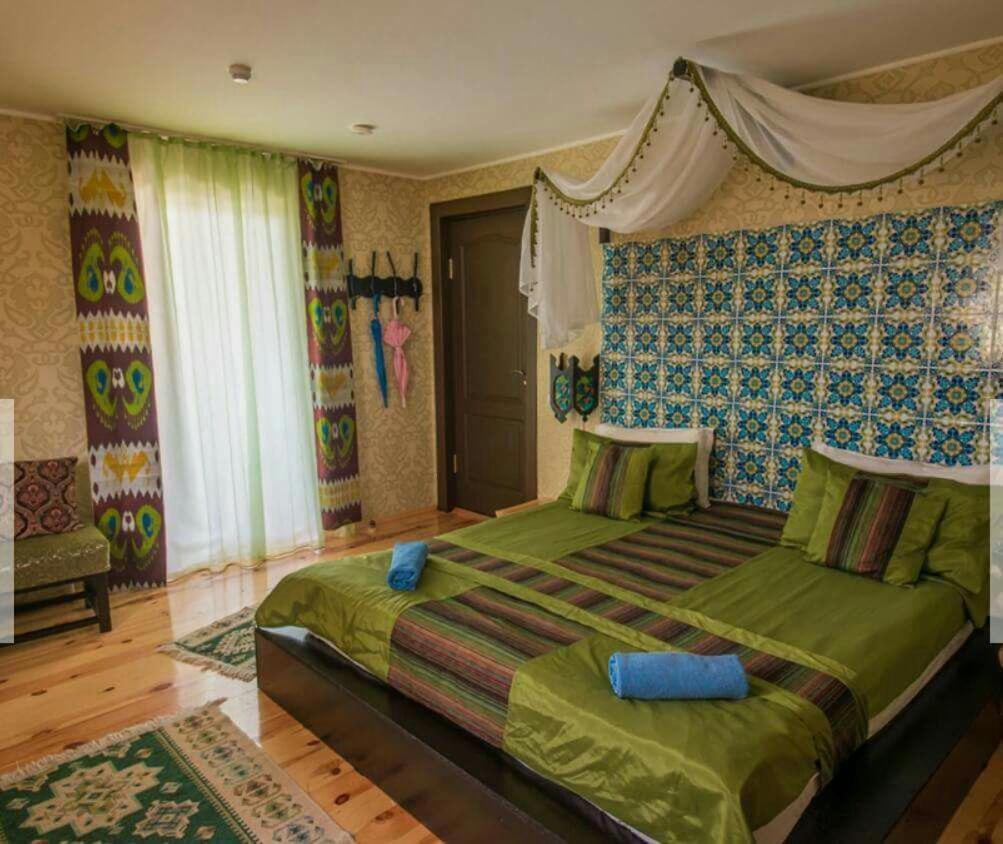 Boutigue Hotel Nebesa Chimgan エクステリア 写真