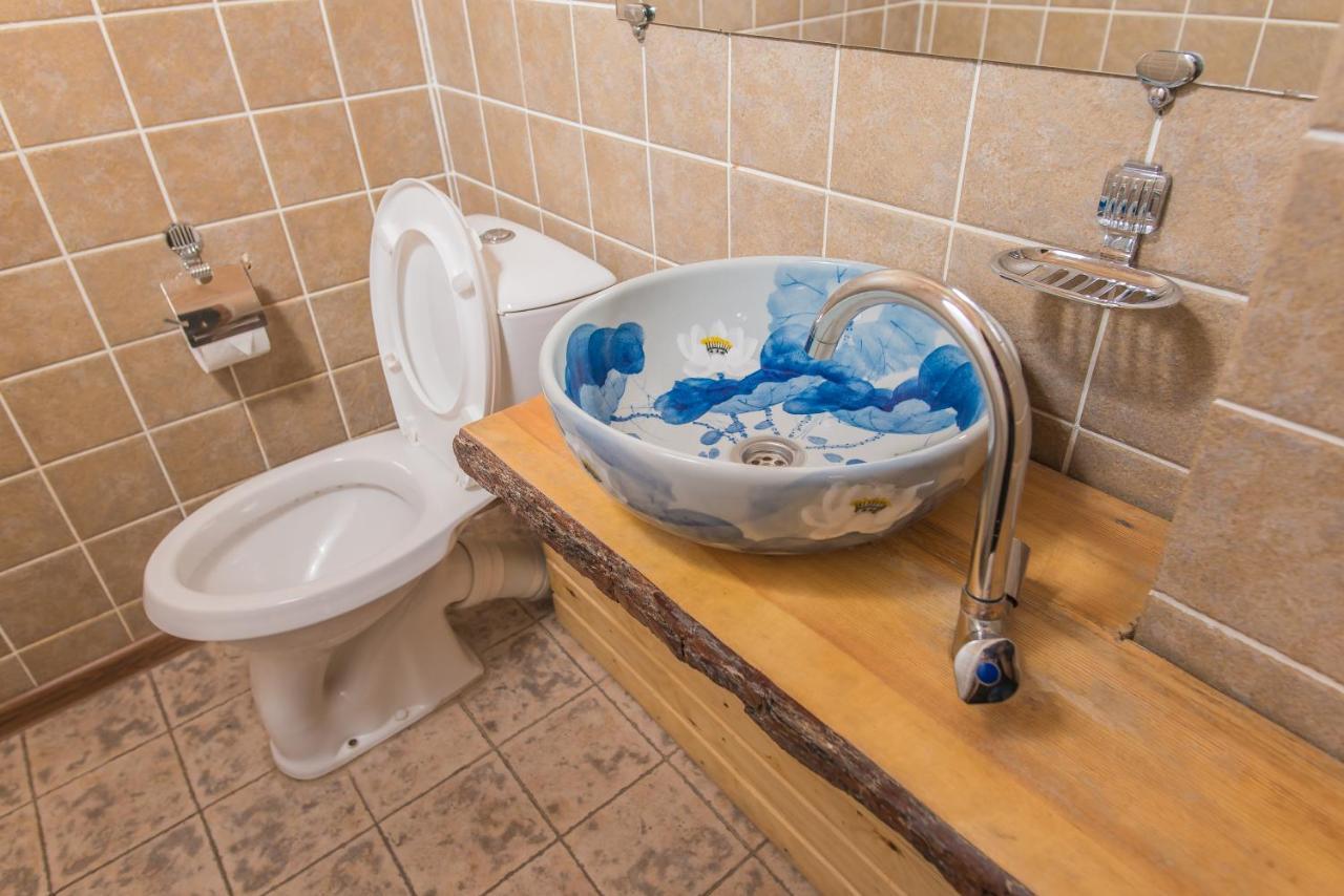 Boutigue Hotel Nebesa Chimgan エクステリア 写真